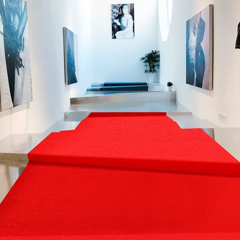 Home Textiles Exhibition - Tappeto Rosso per Matrimoni in Materiale