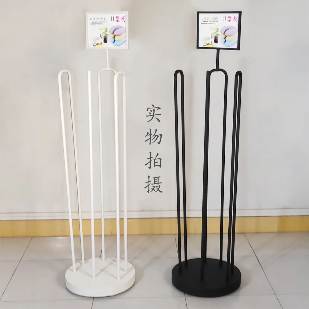 Espositore a U per cuscini da  - Home Textiles Exhibition recensione e prezzo